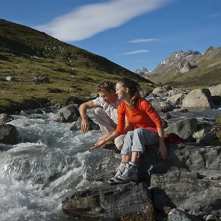 Haus Seeblick דירה *